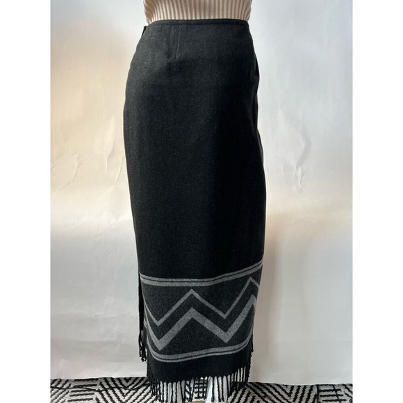Nine & Co Womens Wrap Skirt Black Gray Chevron Long Maxi Fringe Wool Blend 10 - Picture 2 of 12